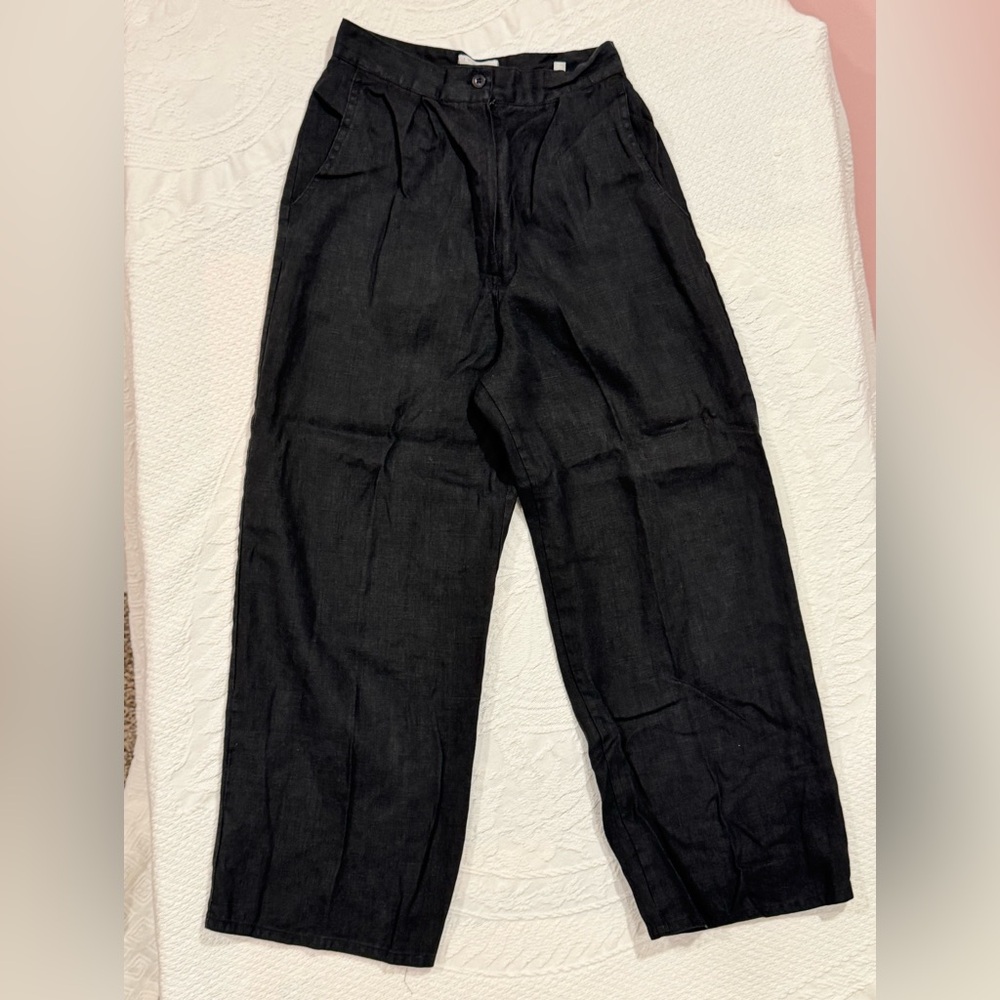le SfilateWomen’s Black Linen Pants B8